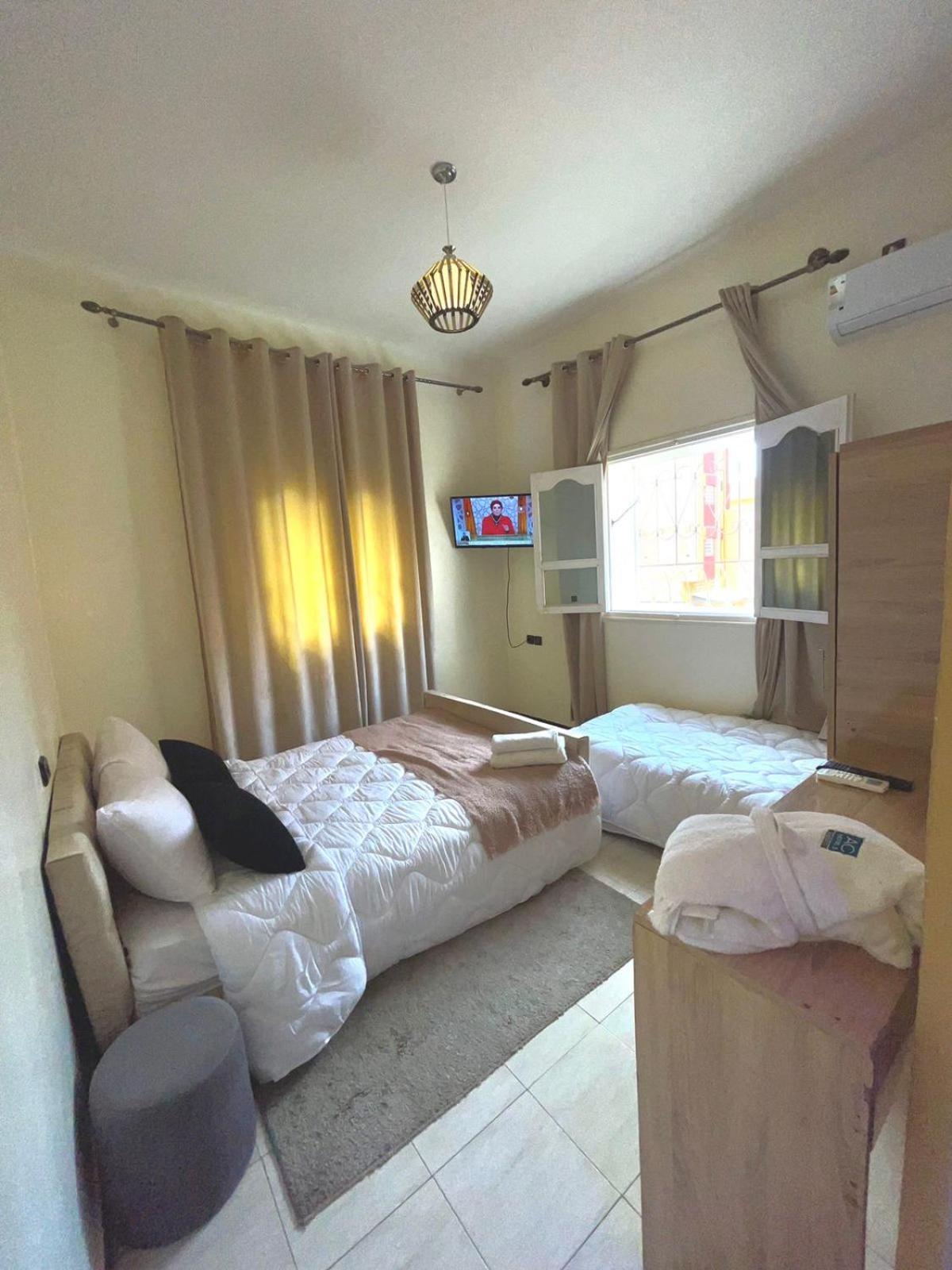 Hotel Darna With Air Conditioning Errachidia Bagian luar foto